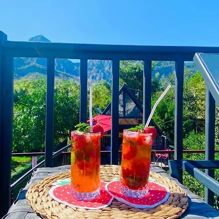 بيت للعطل Terrace